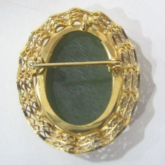 12KGF And Nephrite Jade Brooch - Picture 5 of 6
